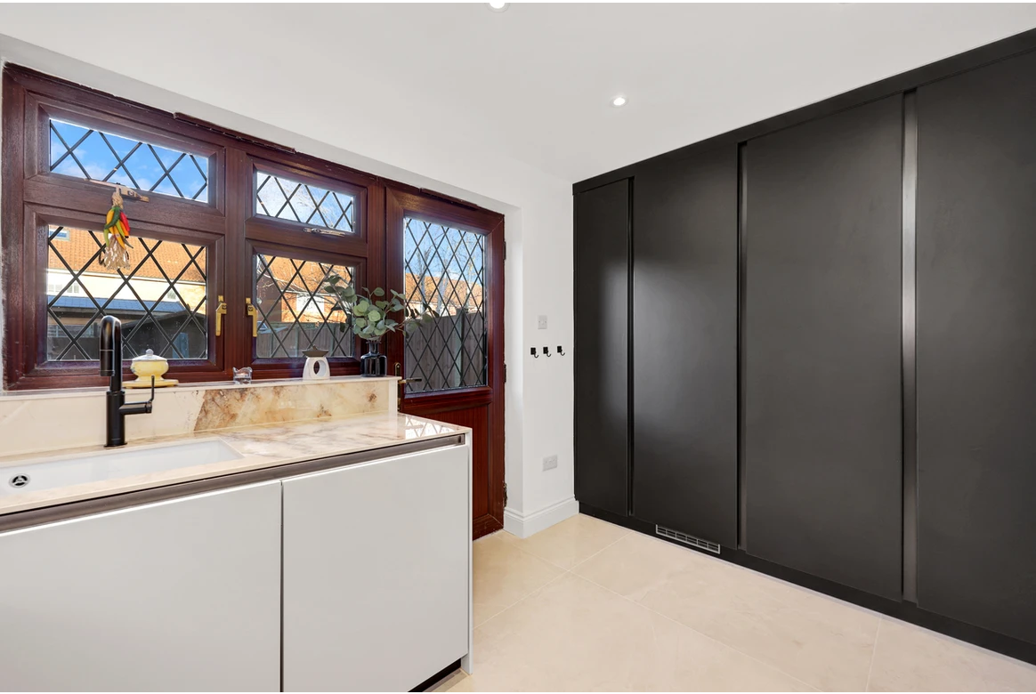 Authentic Dezign Studio photograph from the completed Chigwell German Kitchen project.
